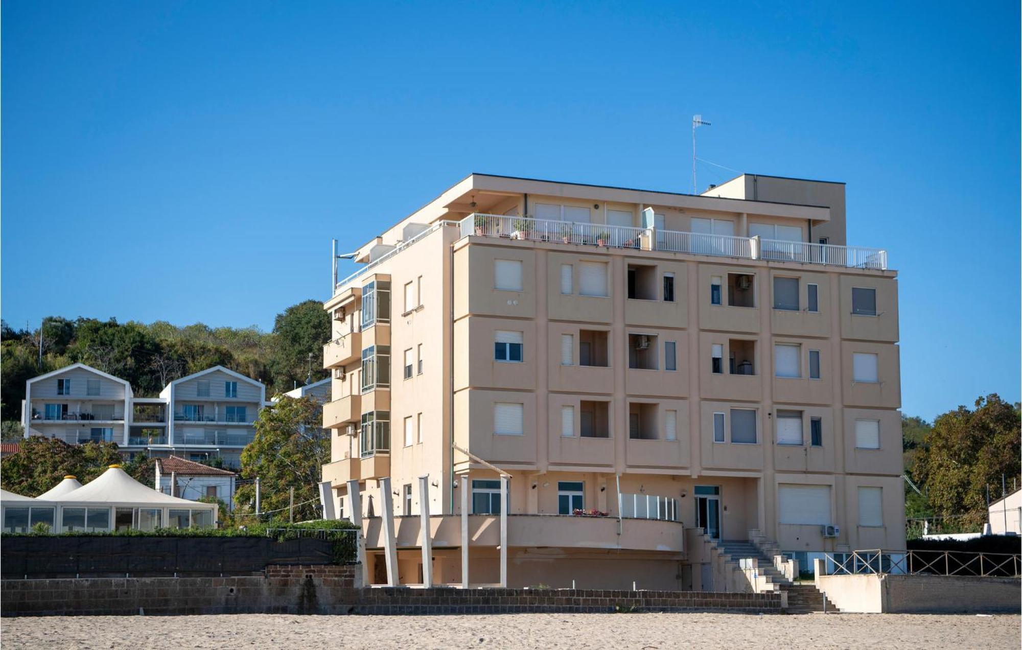 Awesome Apartment In Ortona With Wifi Zewnętrze zdjęcie